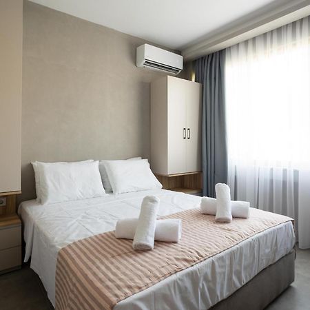 Alkazar Suites 塞萨洛尼基 外观 照片