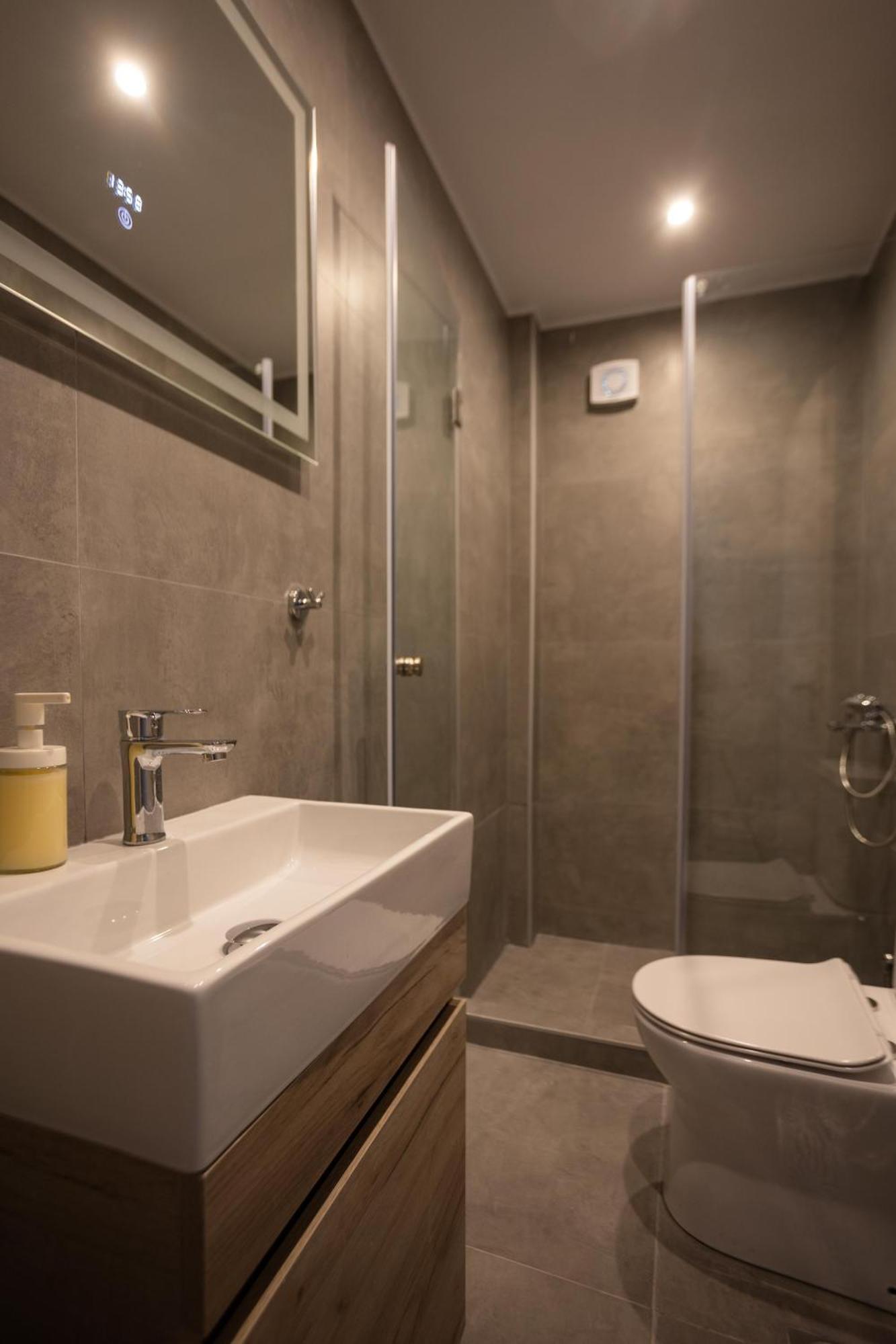 Alkazar Suites 塞萨洛尼基 外观 照片