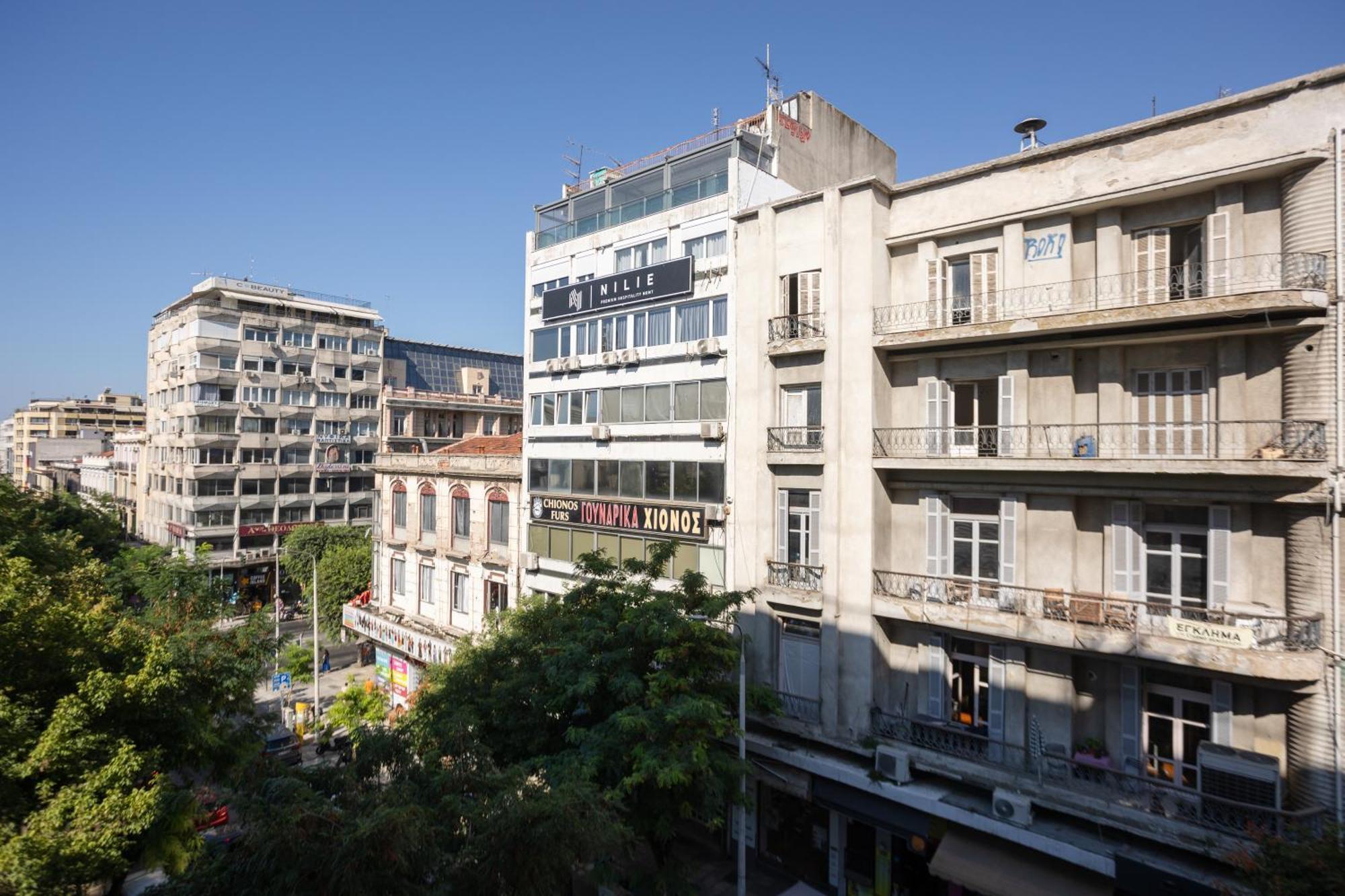 Alkazar Suites 塞萨洛尼基 外观 照片